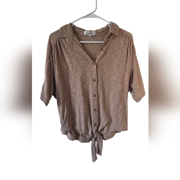 Eden & Olivia Tan Button-Down Shirt - Picture 1 of 4